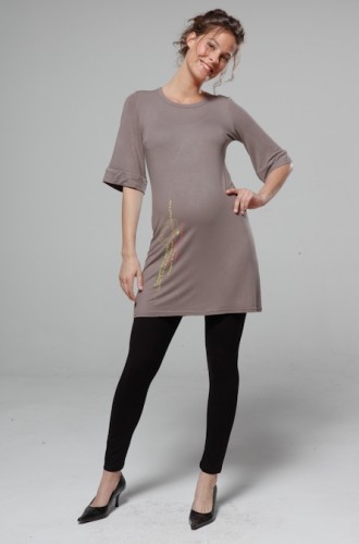 تشكيلة رائعة لملابس الحوامل , أطقم كاملة للخروج خاصة للحوامل 2013 83045.png
