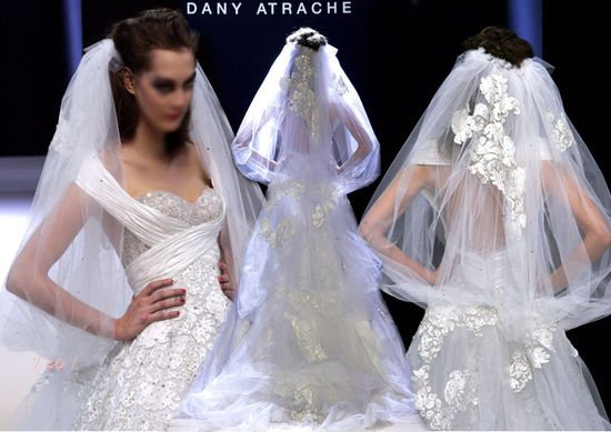 فساتين زفاف لبنانية 2014 - اشيك الفساتين اللبنانية 2014 83215.png
